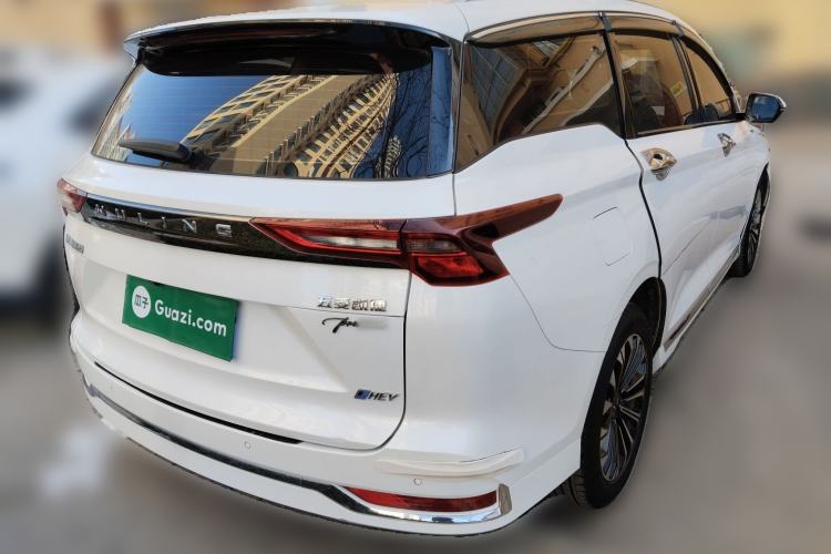 Used Wuling Victory 2023 2.0L DHT Deluxe Edition
