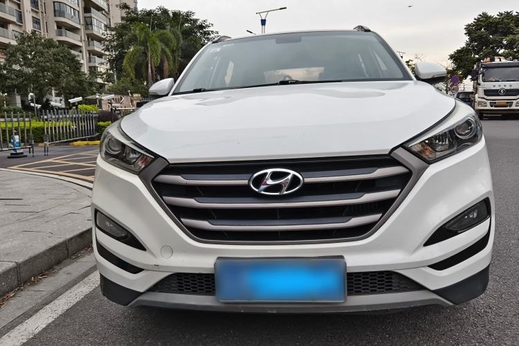Used Hyundai Tucson 2018 1.6T Dual-Clutch Two-Wheel Drive 15th Anniversary Special Edition
