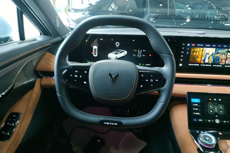 Used VOYAH PASSION 2023 Four-Wheel Drive Long-Range Version