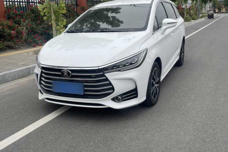 Used BYD Song MAX 2017 1.5T Automatic Smart Connect Luxury 7-Seater
