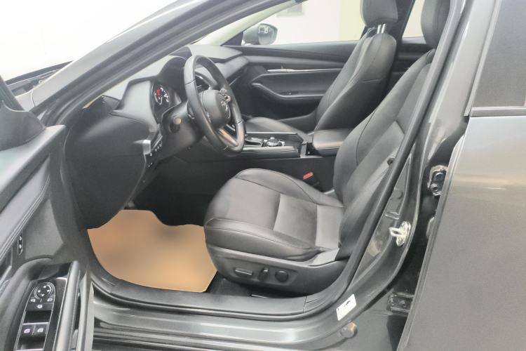 Used Mazda Mazda 3 Axela 2023 2.0L Automatic Zhiyao Edition