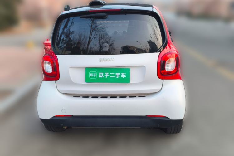 Used  fortwo 2018 1.0L 52kW Hardtop Dynamic Version China V
