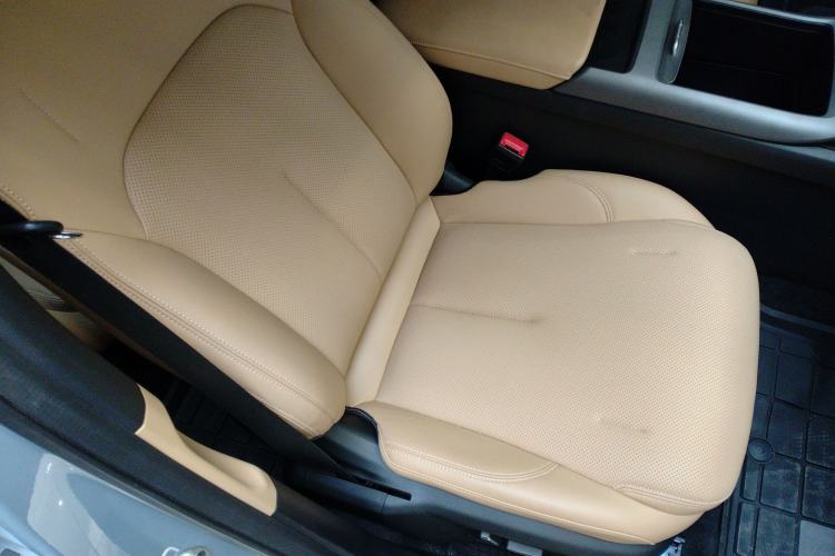 Used  L6 2023 125km Starship