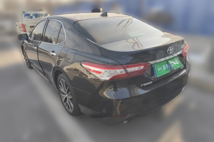 Used Toyota Camry 2021 2.5G Luxury Edition

