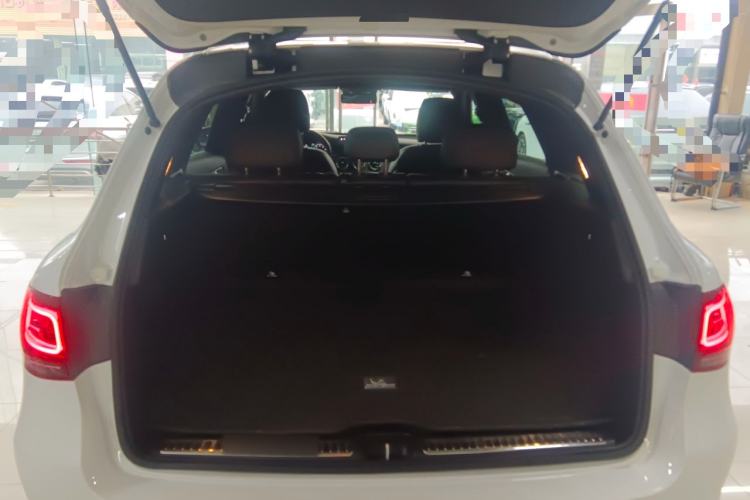 Used Mercedes-Benz GLC 2020 Facelift GLC 300 L 4MATIC Dynamic Edition