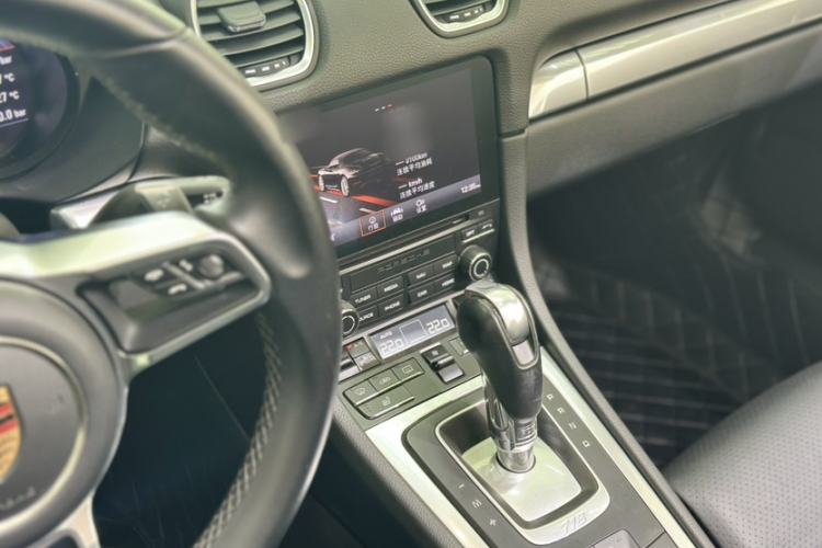 Used Porsche 718 2018 Boxster 2.0T
