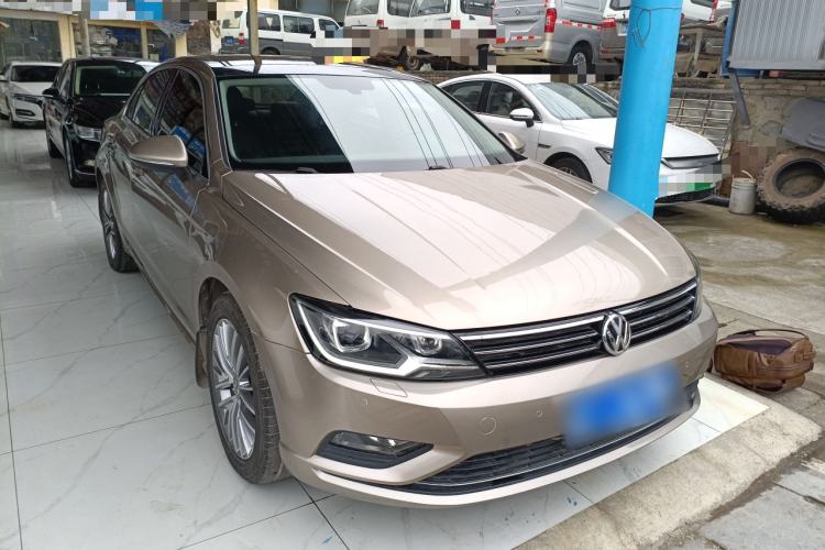 Used Volkswagen Lamando 2015 280TSI DSG Luxury Edition
