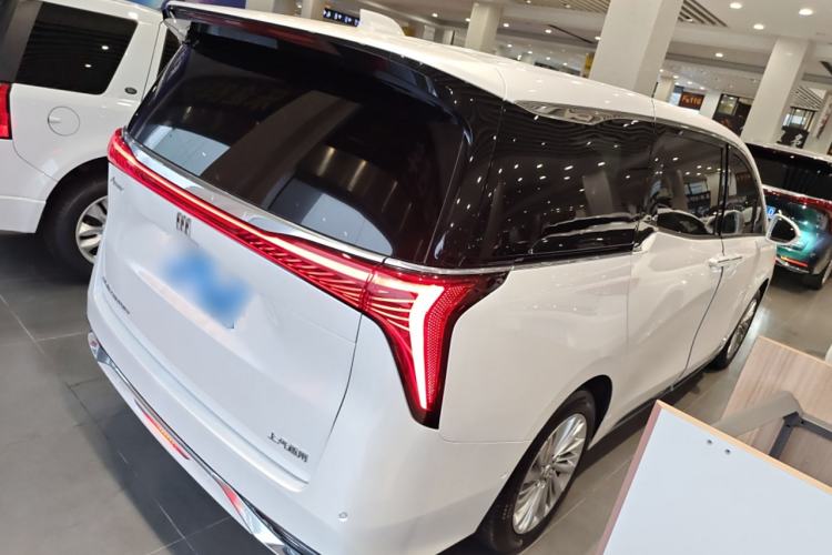 Used Buick Century 2023 2.0T Six-Seater Yinshi Edition
