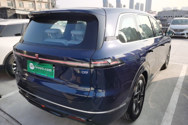 Used  S09 2025 Rear-Drive Ultra+
