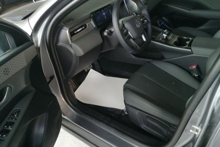 Used BYD Qin PLUS 2025 EV Smart Drive Edition 420KM Leading Model