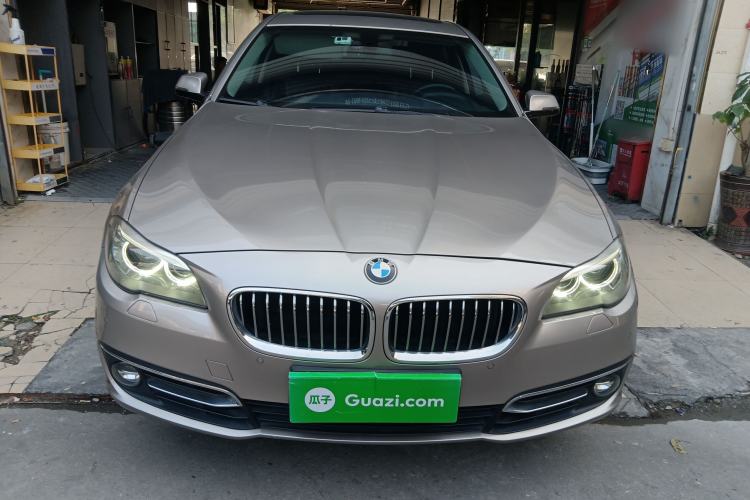 Used BMW 5 Series 2014 525Li Luxury Design Package
