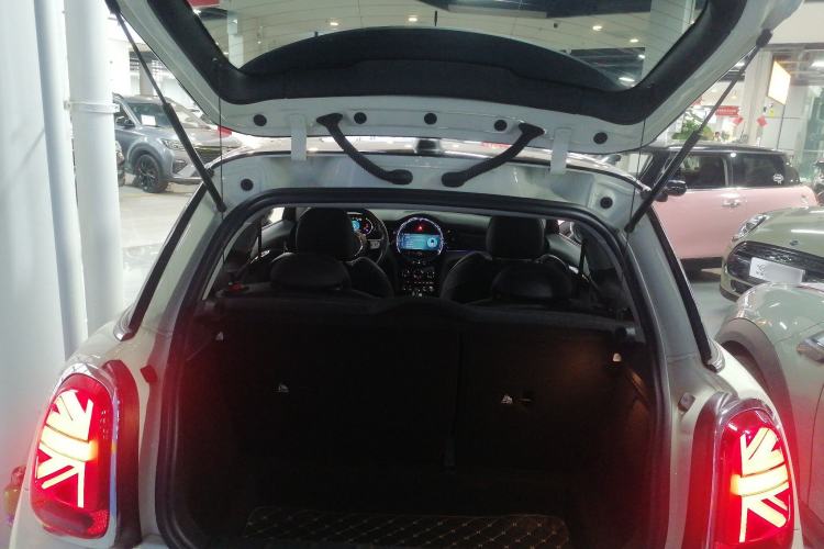 Used  MINI 2022 Updated 1.5T COOPER Classic Edition