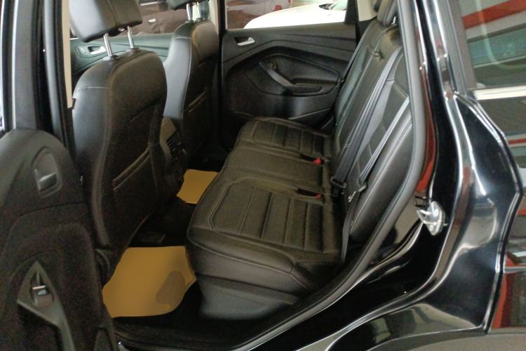 Used Ford Kuga 2018 EcoBoost 180 Two-Wheel-Drive Platinum Edition
