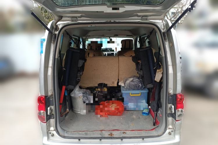 Used Nissan NV200 2013 1.6L Luxury Model China IV Standard