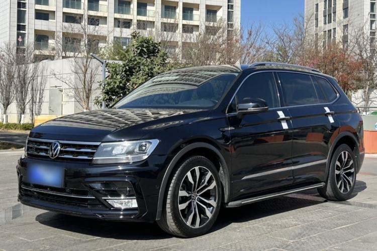 Used Volkswagen Tiguan L 2021 330TSI Automatic Two-Wheel Drive R-Line Enhanced Edition