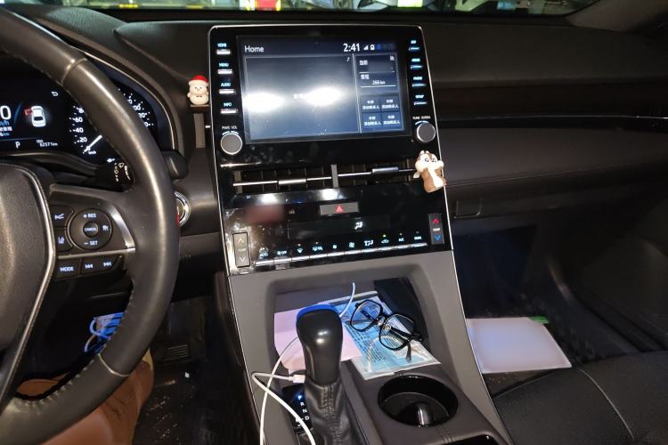 Used Toyota Avalon 2019 2.0L Luxury Edition China VI Standard
