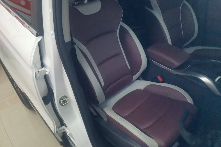 Used Geely Auto Emgrand X7 Sport 2022 1.8TD DCT Zhiya Trim
