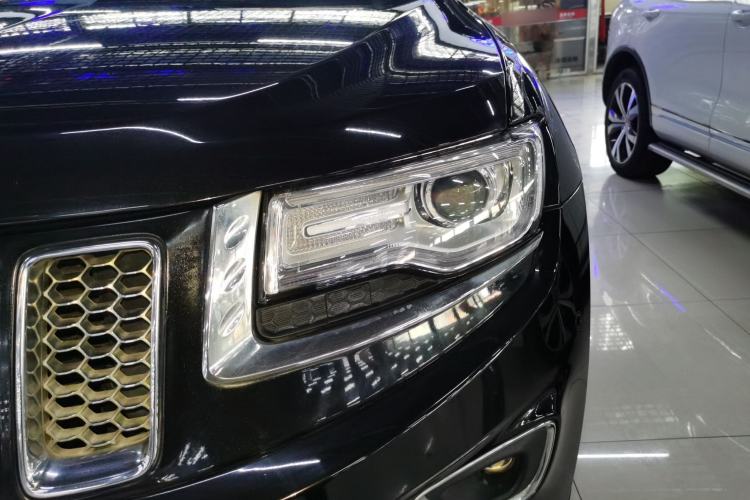 Used  Grand Cherokee 2014 3.0L Comfort Navigation Edition
