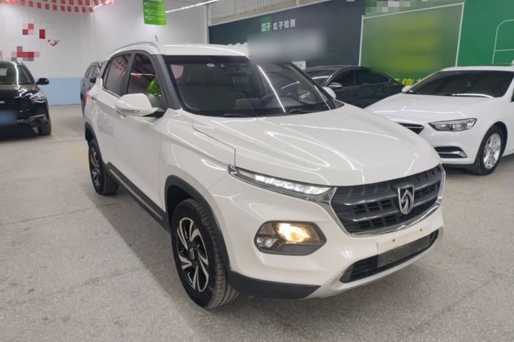 Used Baojun 510 2017 1.5L Automatic Fashion Model
