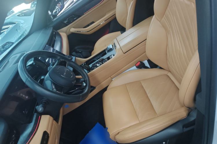 Used Lynk & Co 09 EM-P 2021 2.0T PHEV Ultra 7-Seater
