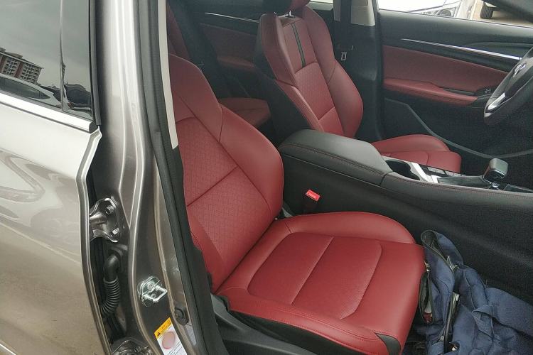 Used Changan Eado 2020 PLUS Blue Whale NE 1.4T GDI DCT Flagship Model
