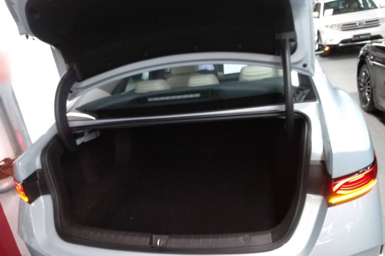 Used BYD Qin PLUS 2025 DM-i Smart Drive 55KM Beyond Model
