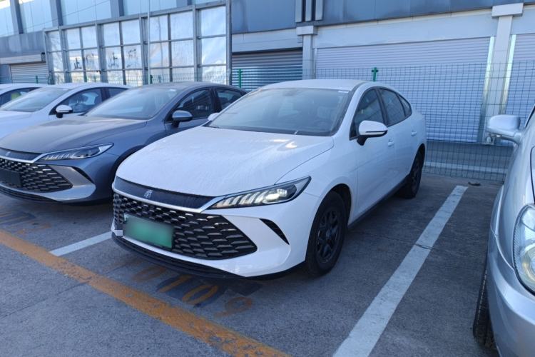 Used BYD Qin PLUS 2025 DM-i Smart Drive 55KM Leading Model