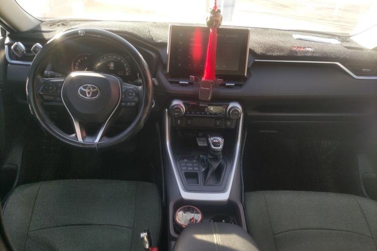 Used Toyota RAV4 2022 2.0L CVT 4x4 Style Plus Edition