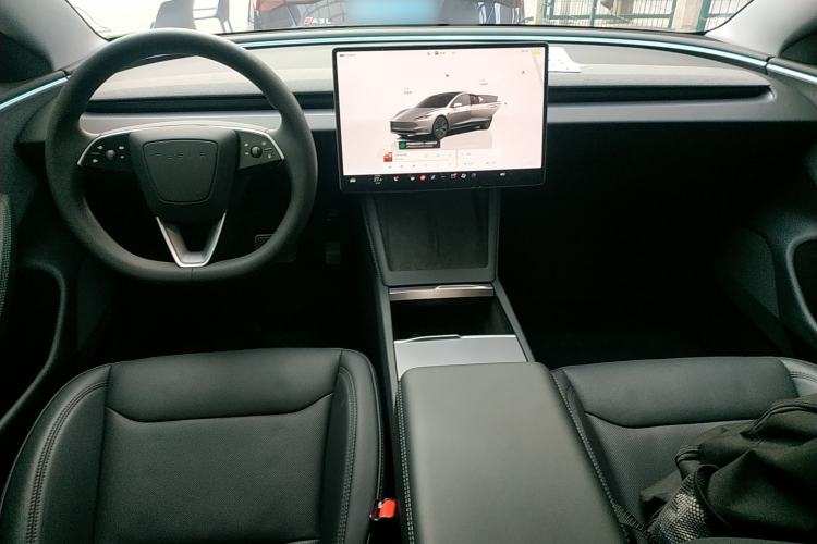 Used Tesla Model 3 2023 Rear-Wheel-Drive Version
