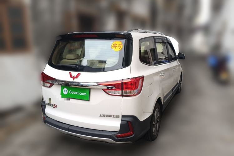 Used Wuling Hongguang 2016 1.5L S1 Deluxe Model China V-standard
