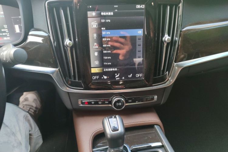 Used Volvo S90 2017 T4 Zhiyuan Edition
