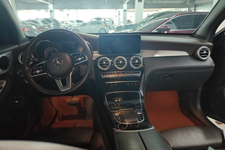 Used Mercedes-Benz GLC 2020 GLC 260 L 4MATIC Dynamic Model