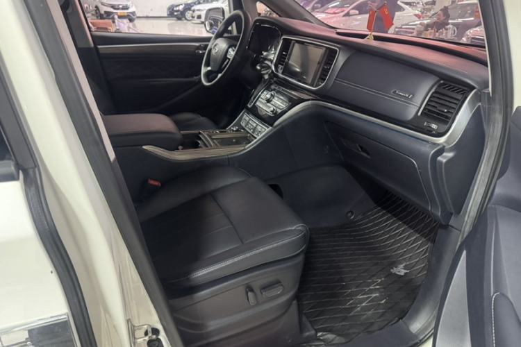 Used GAC Trumpchi M8 2019 320T Ultimate Edition
