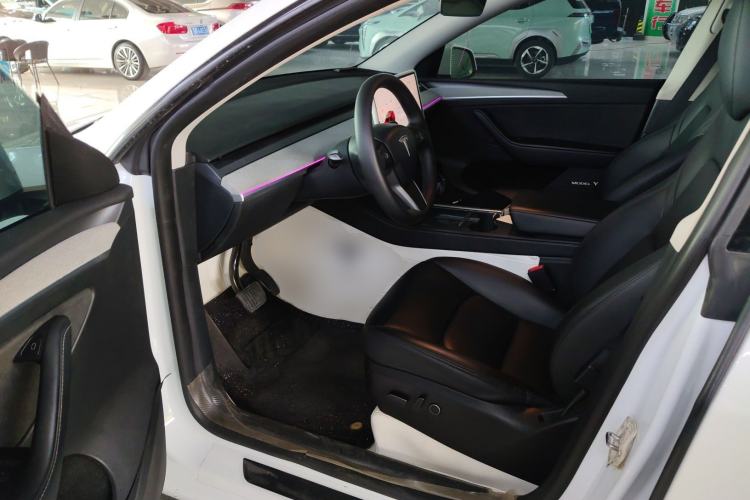 Used Tesla Model Y 2024 Rear-Wheel-Drive Version