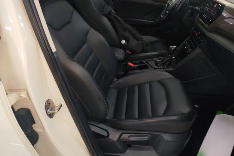 Used Volkswagen Tharu 2019 330TSI Four-Wheel Drive Luxury Edition China VI Standard
