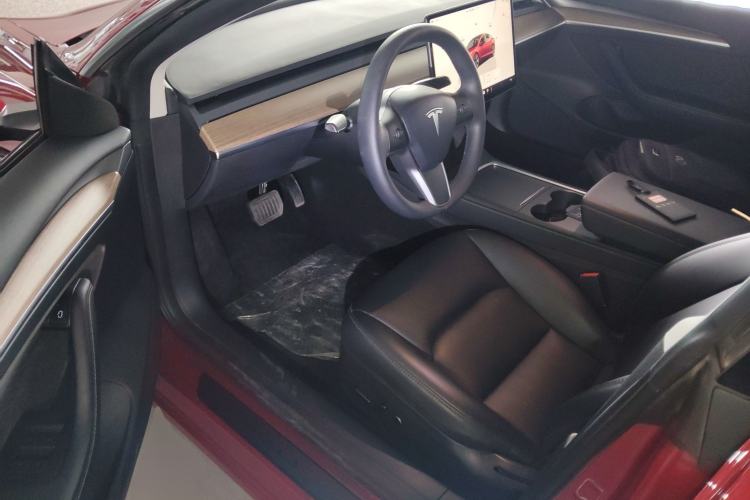 Used Tesla Model 3 2022 Rear-Wheel-Drive Version
