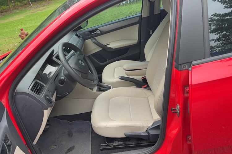 Used Skoda Rapid Spaceback 2014 1.6L Automatic Enjoyment Edition
