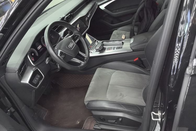 Used Audi A6L 2022 40 TFSI Luxury Dynamic Model