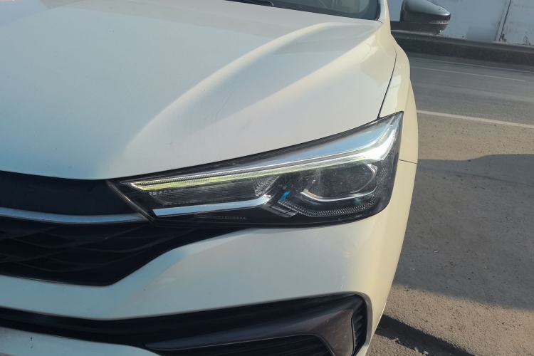 Used Roewe i5 2021 Revised Version 1.5L CVT Diamond Edition
