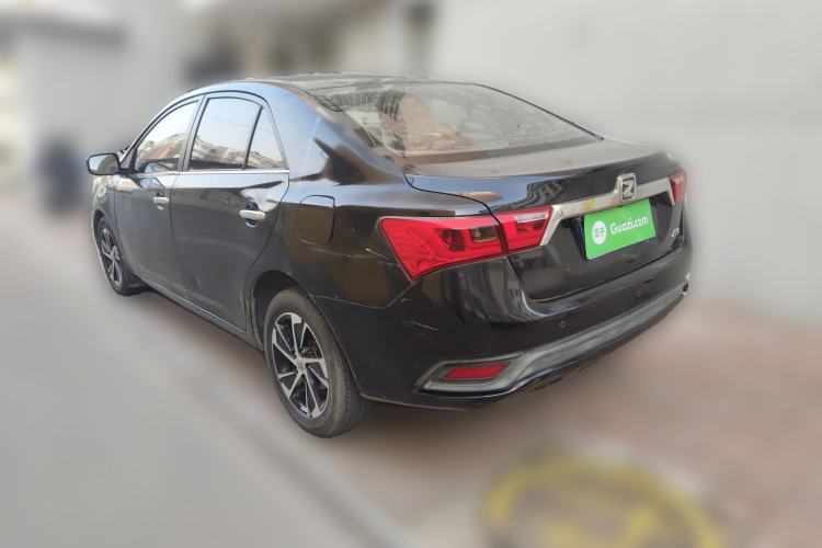 Used Zotye Z300 2014 1.5L Urban Edition Manual Luxury Model