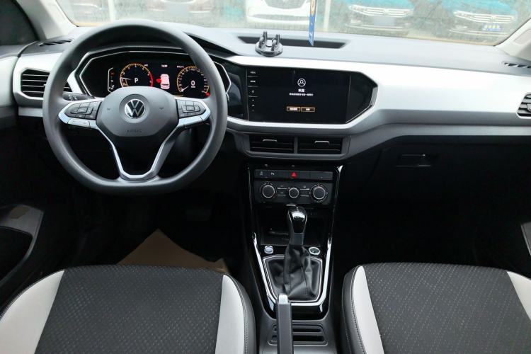 Used Volkswagen Tacqua 2023 200TSI DSG Joy-Connect Edition