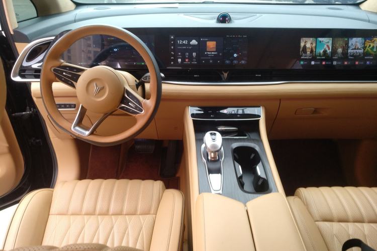 Used VOYAH Dream 2024 PHEV Ultra-Long Range Flagship Edition