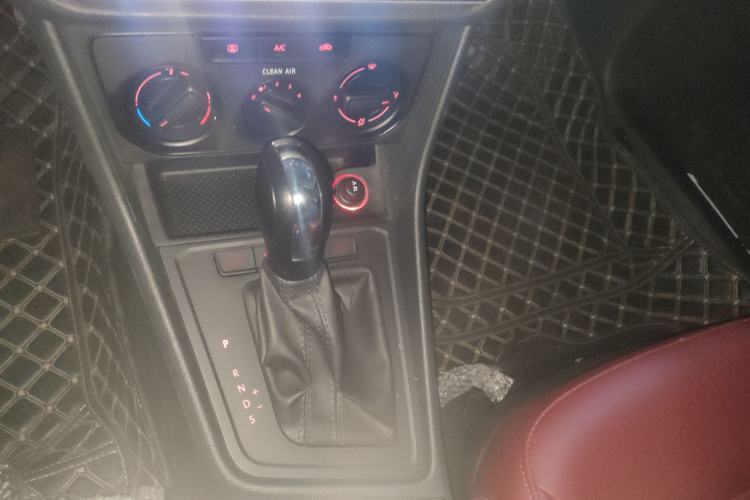 Used Volkswagen Lavida 2019 Lavida Start 1.5L Automatic Trendy Version China VI Standard