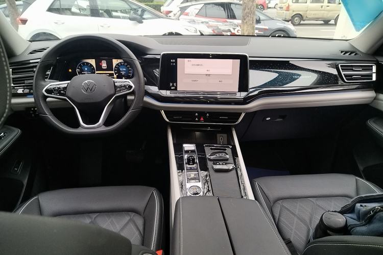 Used Volkswagen Teramont 2024 380TSI Four-Wheel Drive Longxiang Edition
