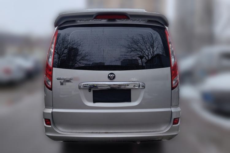 Used Foton Scenic G5 2024 2.0L Gasoline Commercial & Travel Version Passenger Van 7/9 Seats Model DAN20L