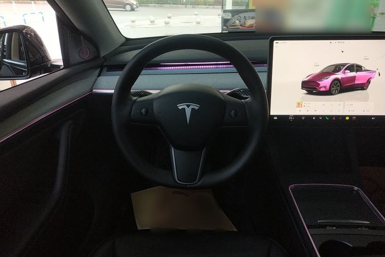 Used Tesla Model Y 2023 Rear-Wheel-Drive Version
