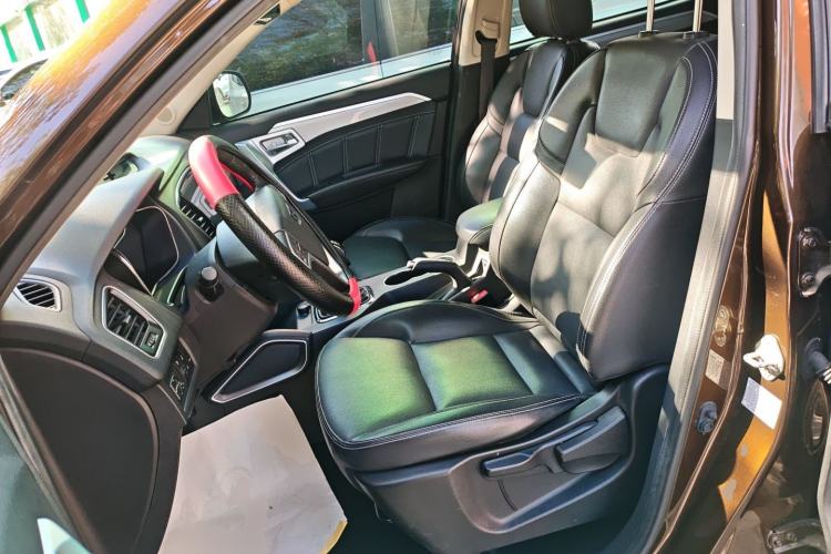 Used Geely Auto Vision X6 2016 1.8L Manual Luxury Edition
