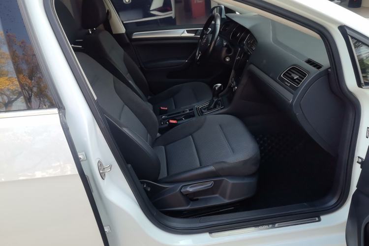 Used Volkswagen Golf 2019 1.6L Automatic Comfort Model China V Standard
