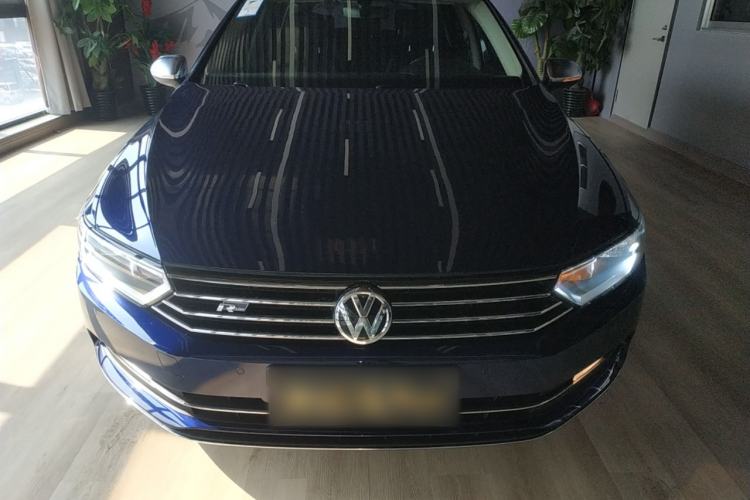 Used Volkswagen Variant 2018 380TSI Two-Wheel Drive Comfort Edition