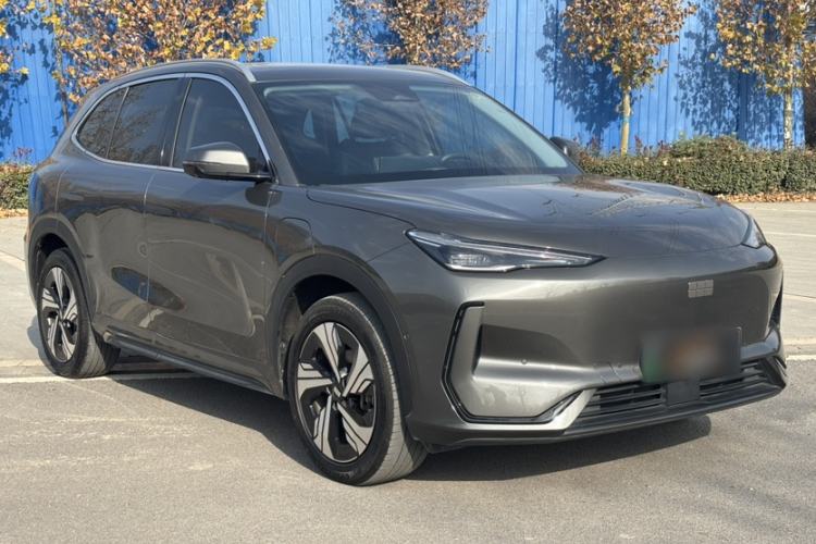 Used  E5 2024 530km Starship Edition
